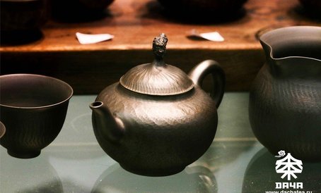 Выдающийся чайник за 1 миллион рублей от мастеров острова Тайвань. Стенки тонкие, как бумага, и прочные, как металл.